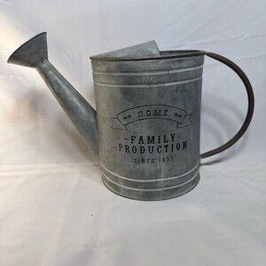 Decorative Farmhouse Metal Watering Can